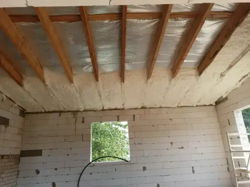 ocieplanie-pianka-izolacje-piana-poli-pur-docieplanie-pianka-pur-piana-poliuretanowa-149