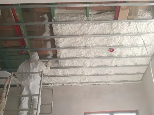 ocieplanie-pianka-izolacje-piana-poli-pur-docieplanie-pianka-pur-piana-poliuretanowa-37