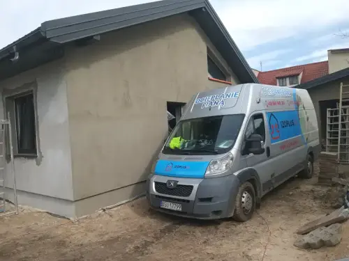 ocieplanie-pianka-izolacje-piana-poli-pur-docieplanie-pianka-pur-piana-poliuretanowa-38