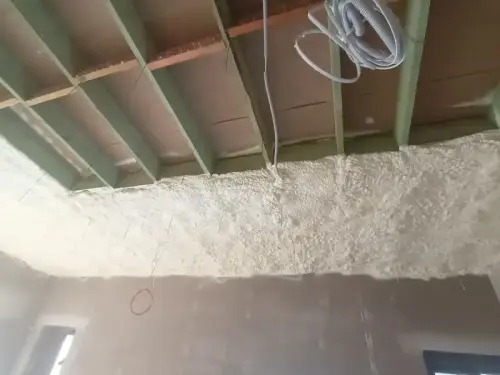 ocieplanie-pianka-izolacje-piana-poli-pur-docieplanie-pianka-pur-piana-poliuretanowa-49